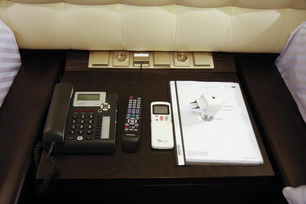 Hotel Anna Junior Târgu Jiu Room photo